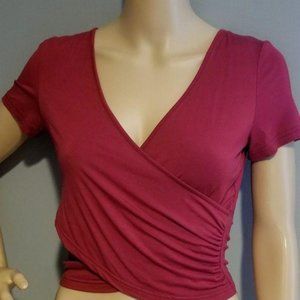 Small Red  Low V-neck  Crop Top